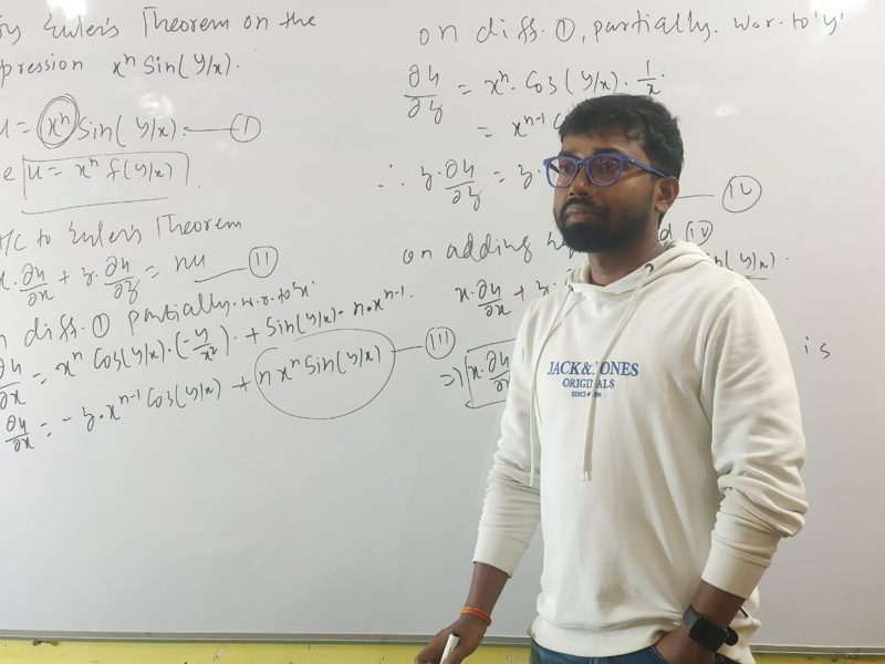 Mahesh Mathematics classroom